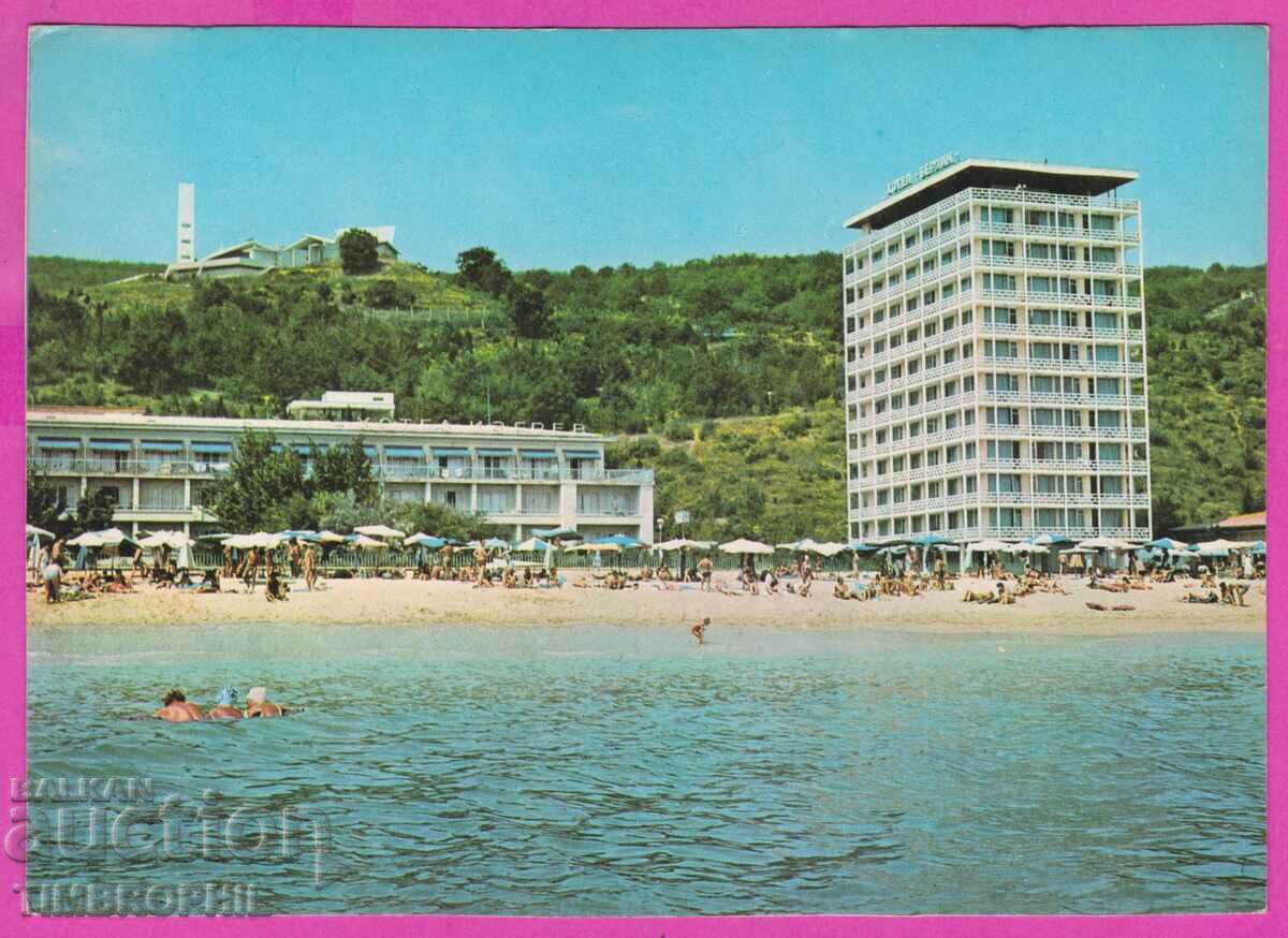275084 / GOLDEN SANDS Hotel Berlin Bulgaria postcard