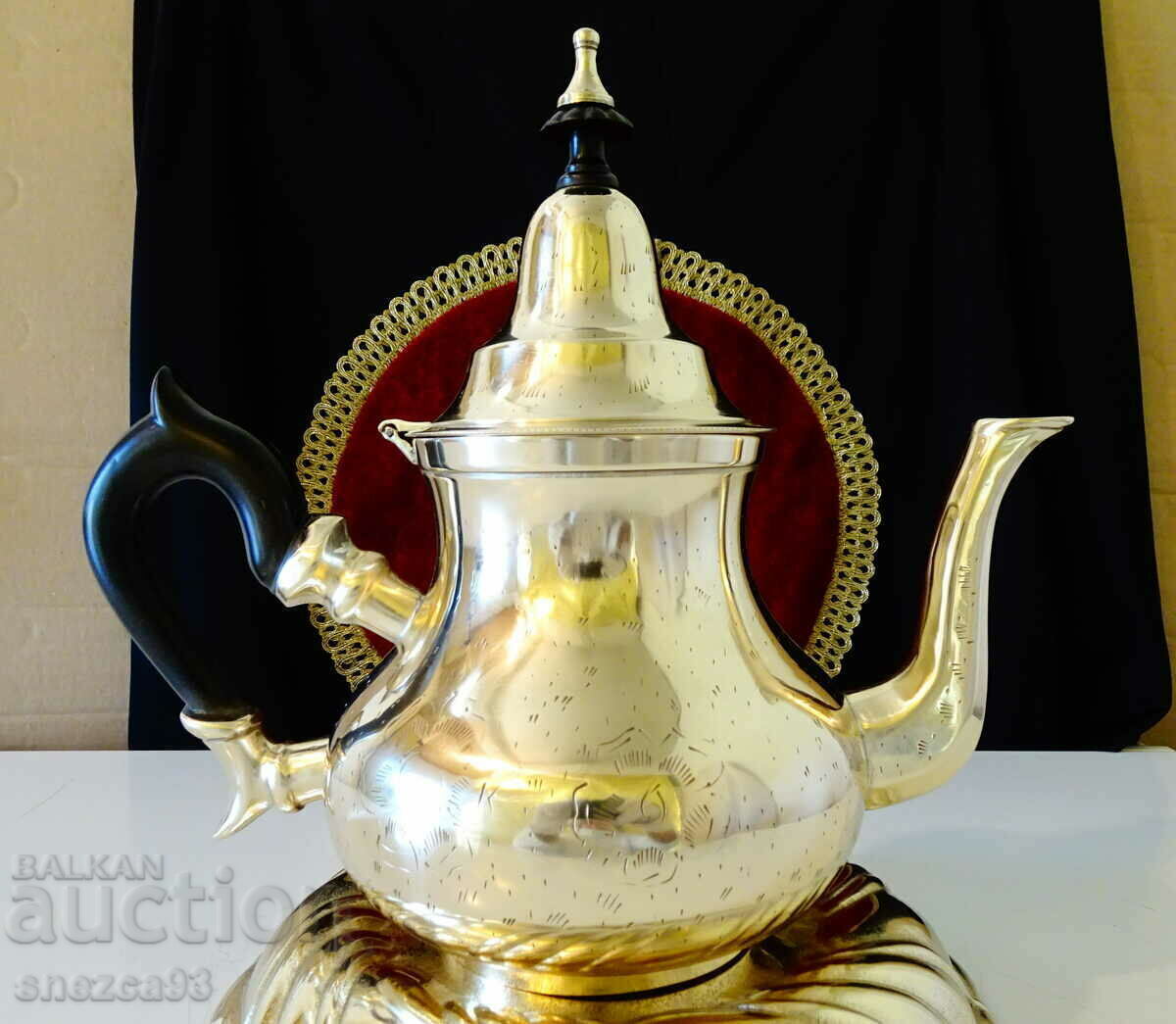 Jug, teapot bronze 1 kg.