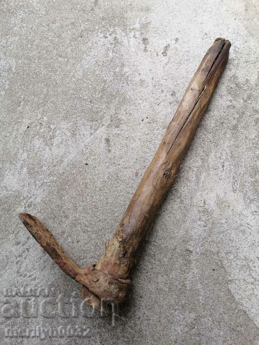 Auction Chapa agricultural tool hoe wrought iron primitive Auction Chapa agricultural tool hoe wrought iron primitive