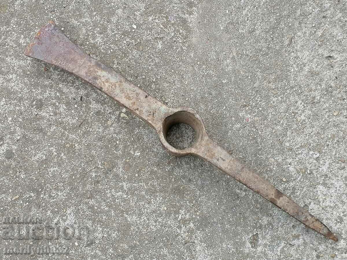 Auction Pick tool wrought iron primitive Auction Pick tool wrought iron primitive