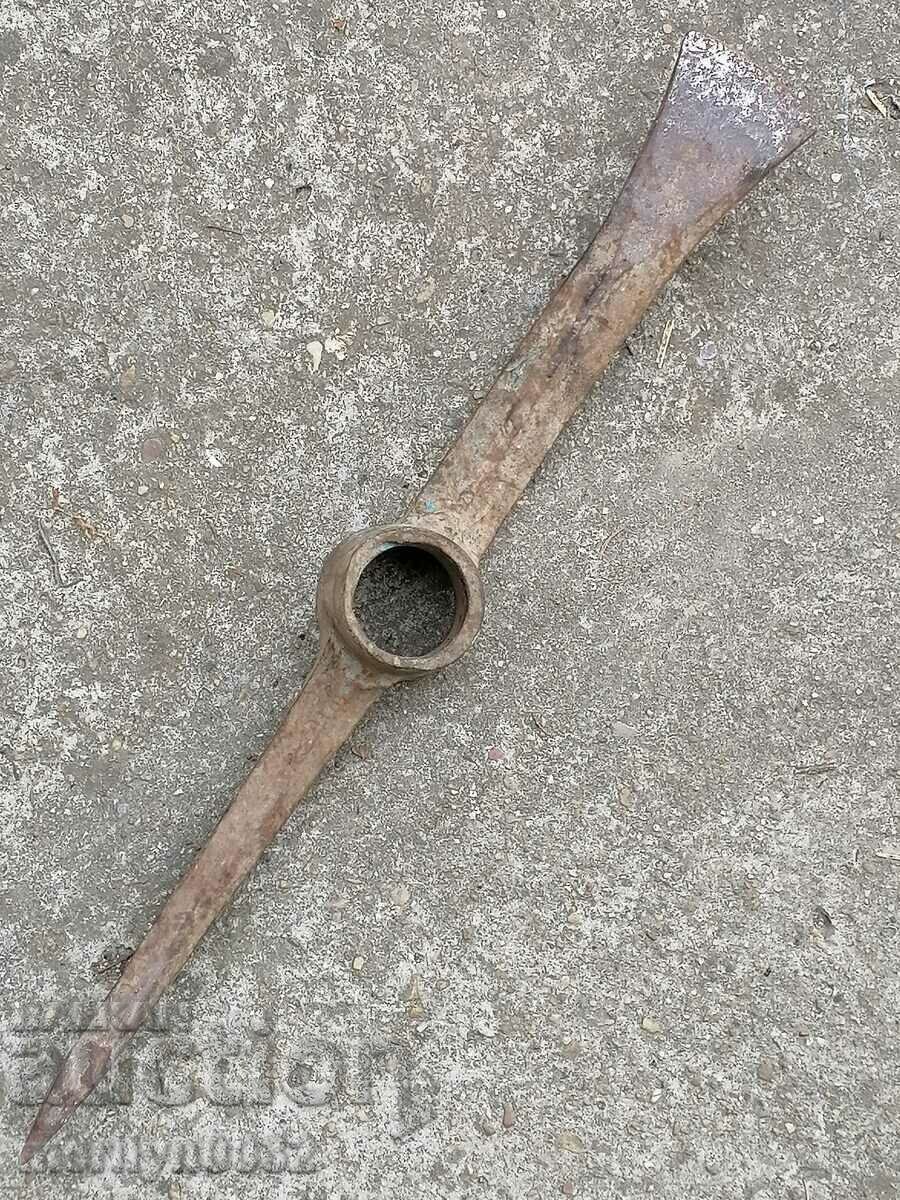 Pick tool wrought iron primitive - 7 Pick tool wrought iron primitive - 7