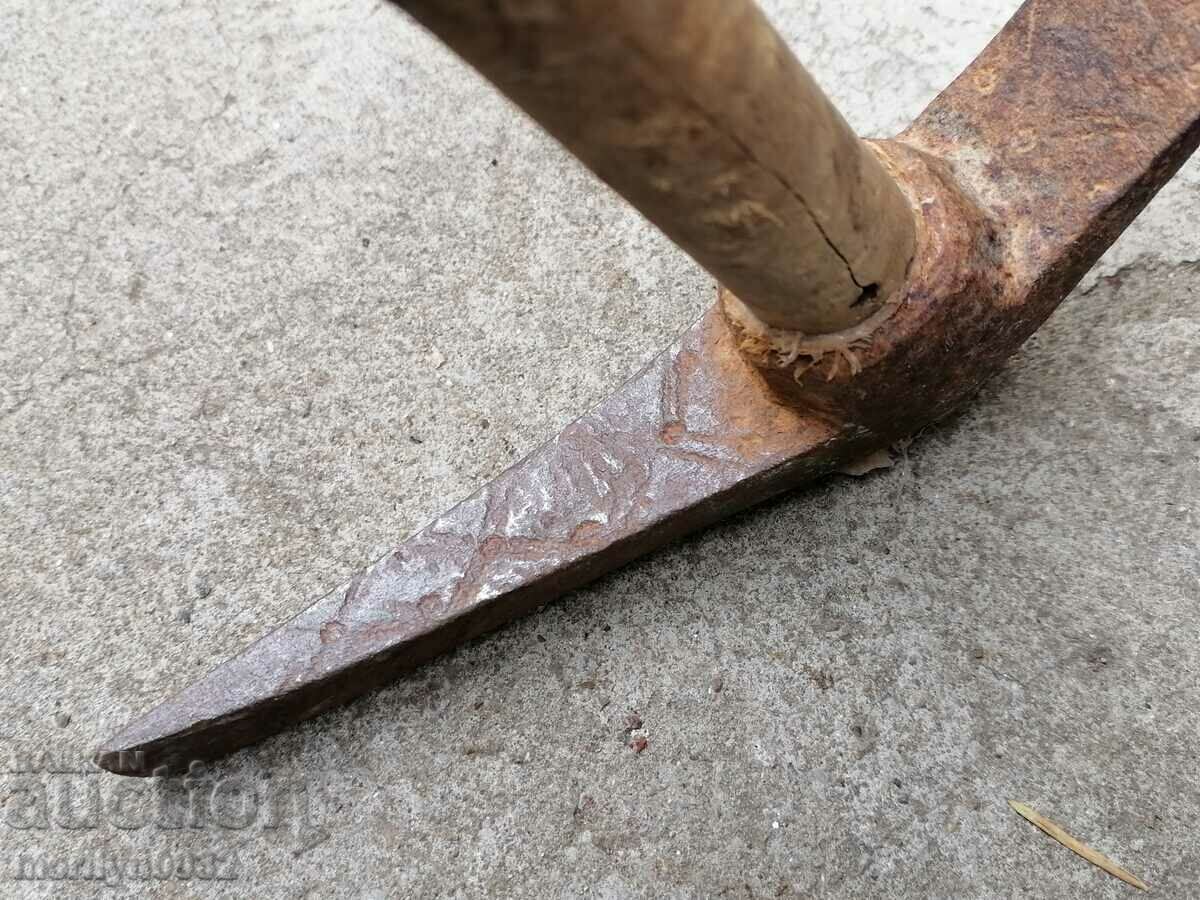 Small Wrought Pickaxe Tool Wrought Iron Primitive with price 56.00 BGN | € 28.63 Small Wrought Pickaxe Tool Wrought Iron Primitive with price 56.00 BGN | € 28.63
