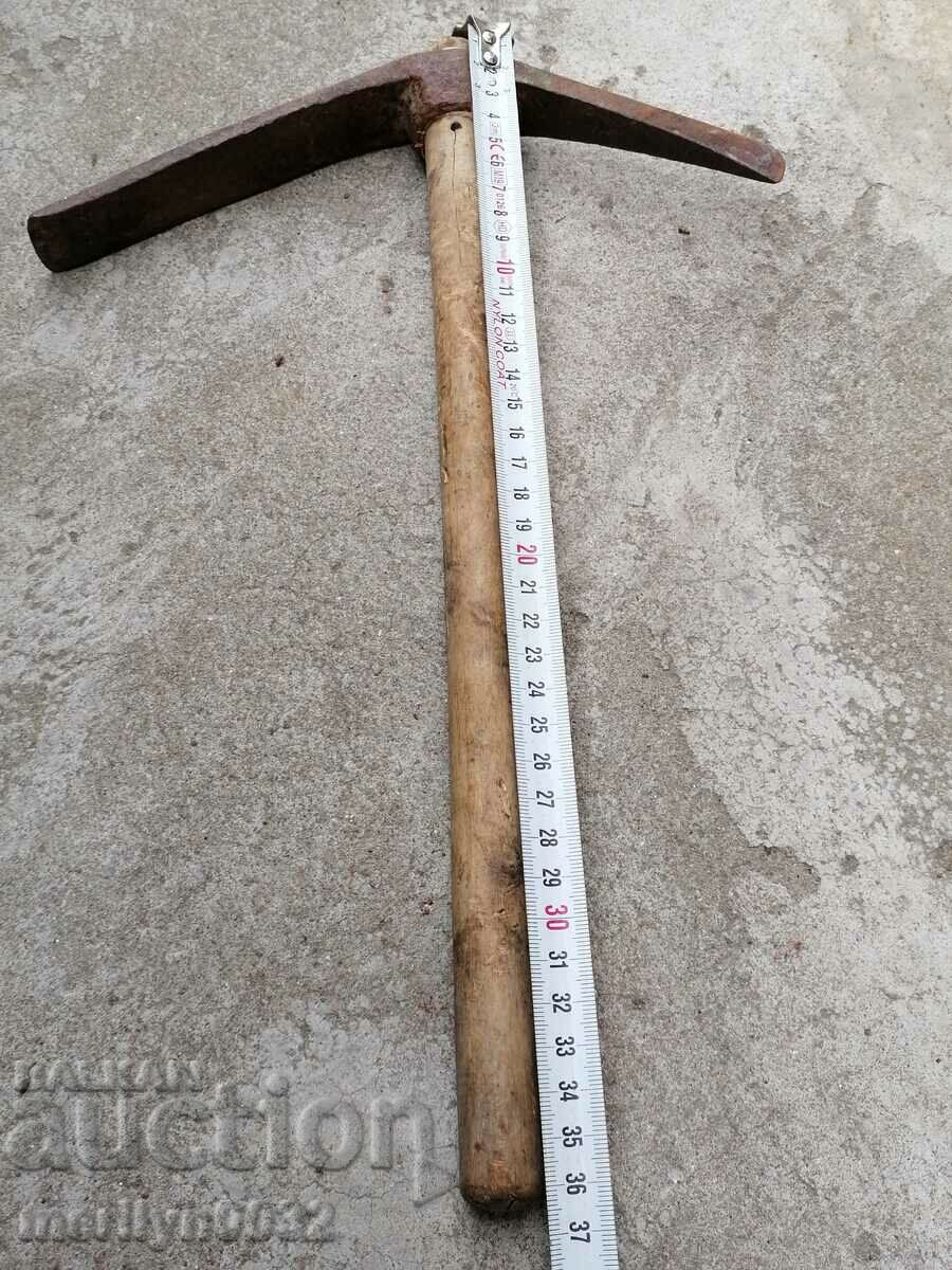 Auction Small Wrought Pickaxe Tool Wrought Iron Primitive Auction Small Wrought Pickaxe Tool Wrought Iron Primitive