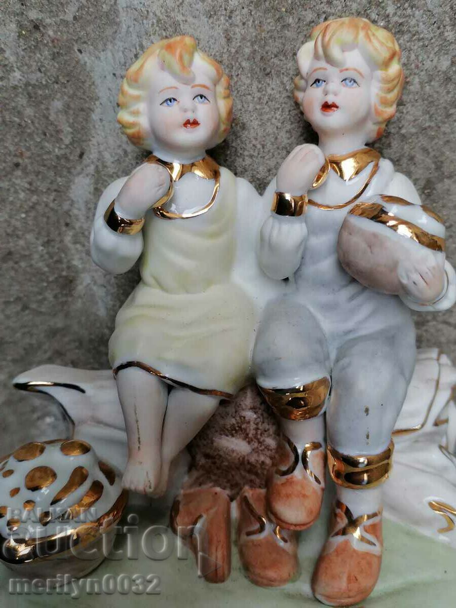 Porcelain figures, figure, statuette, porcelain, plastic - 7 Porcelain figures, figure, statuette, porcelain, plastic - 7