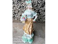 Порцеланова фигура дама статуетка порцелан пластика кукла