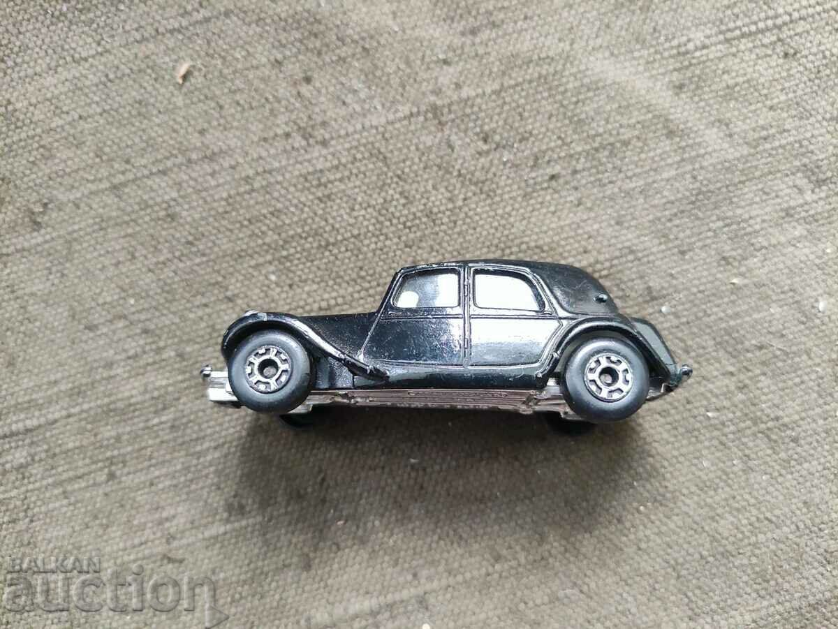 Matchbox Citroen 15CV with price 30.00 BGN | € 15.34 Matchbox Citroen 15CV with price 30.00 BGN | € 15.34