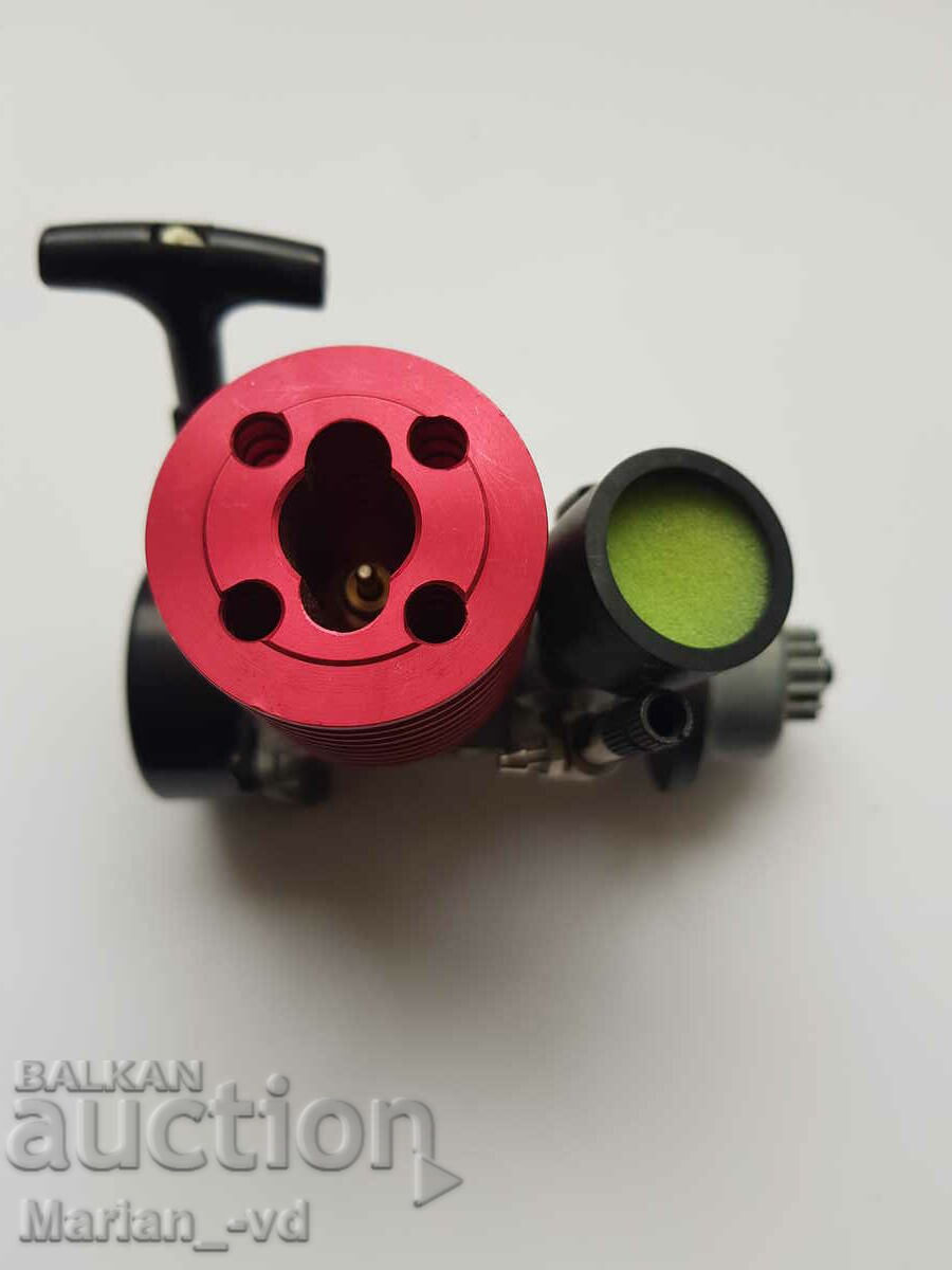 Auction Kyosho 2.5cc GX15 engine Auction Kyosho 2.5cc GX15 engine