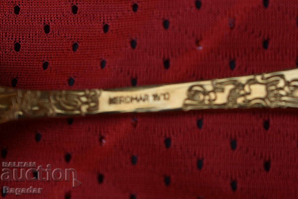 Delivery of Gilded spoon Delivery of Gilded spoon