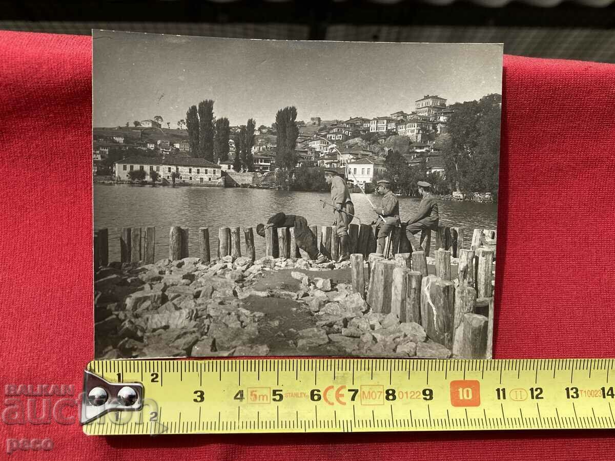 Soldiers fishermen Lake Ohrid 1917 - 5