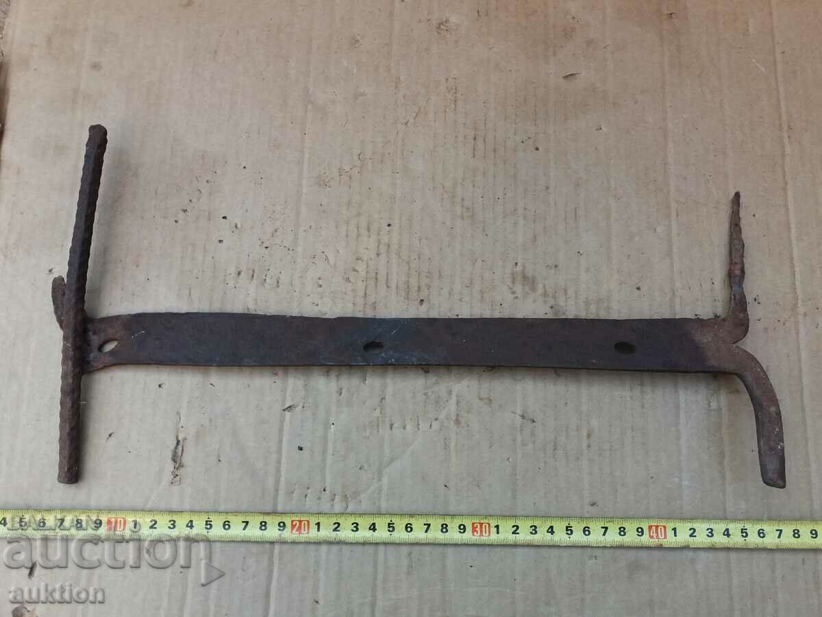 OLD FORGED SCRAP SCRAPER with price 4.99 BGN | € 2.55 OLD FORGED SCRAP SCRAPER with price 4.99 BGN | € 2.55