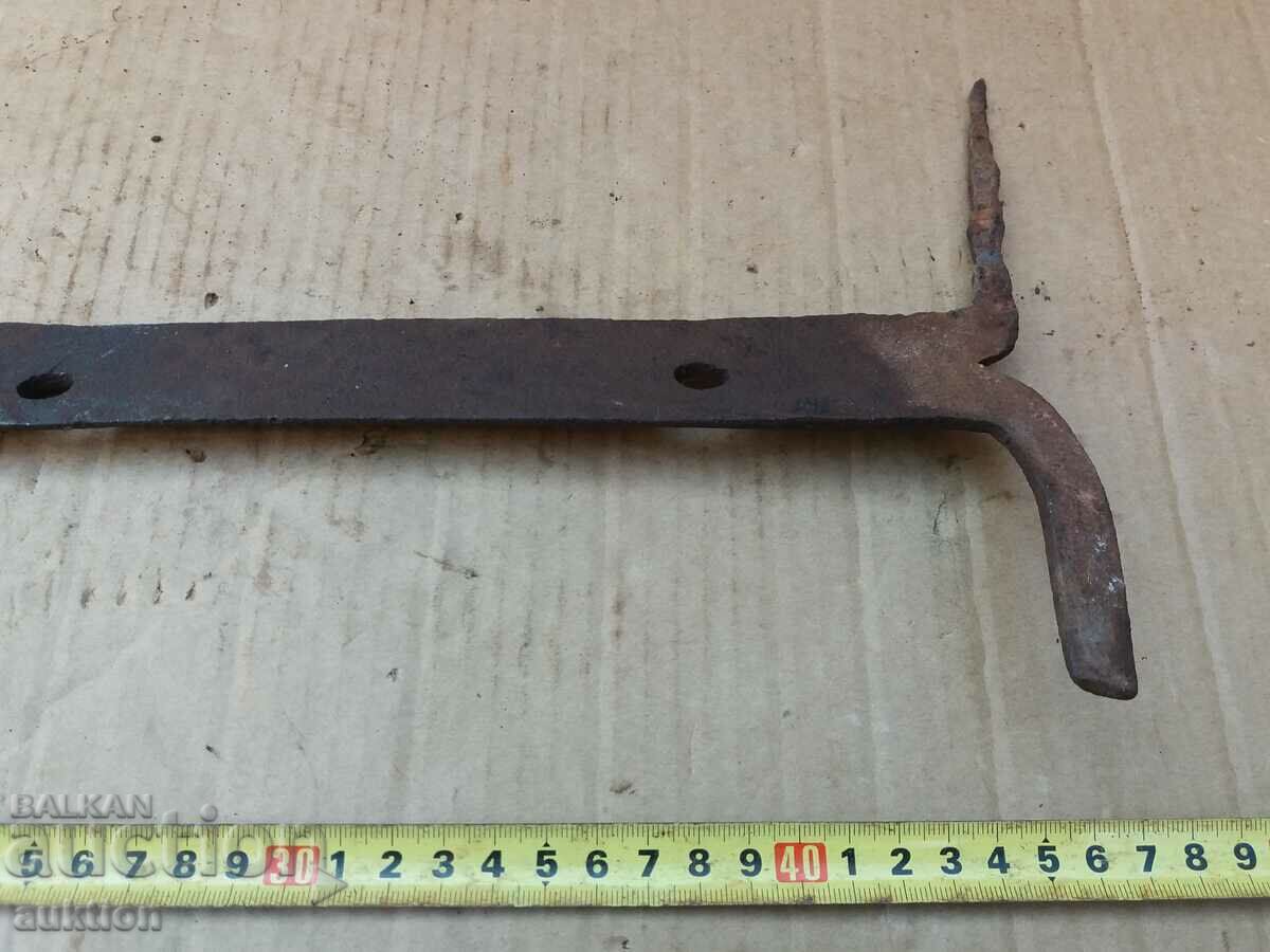 Auction OLD FORGED SCRAP SCRAPER Auction OLD FORGED SCRAP SCRAPER