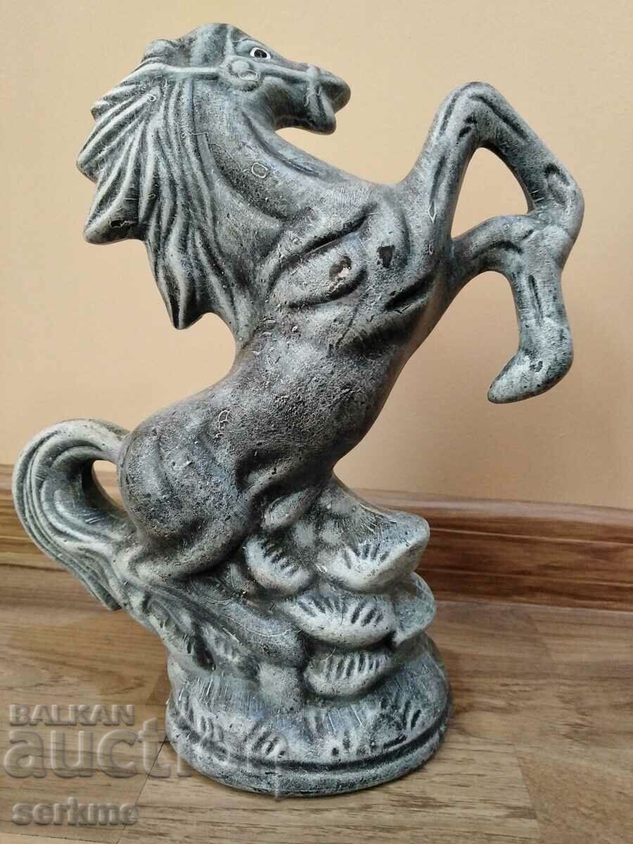 Auction Porcelain figure Auction Porcelain figure