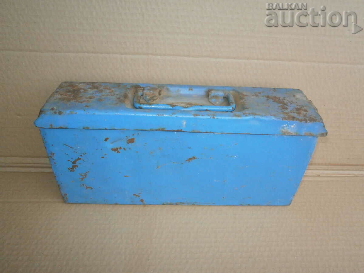 Cartridge case MG 34 42 Wehrmacht WWII ammunition box with price 65.00 BGN | € 33.23 Cartridge case MG 34 42 Wehrmacht WWII ammunition box with price 65.00 BGN | € 33.23