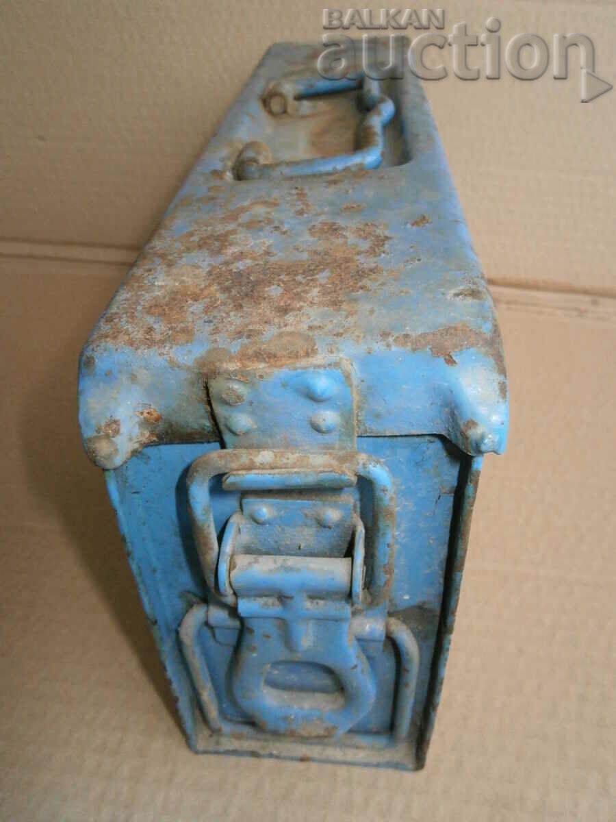 Cartridge case MG 34 42 Wehrmacht WWII ammunition box - 5 Cartridge case MG 34 42 Wehrmacht WWII ammunition box - 5