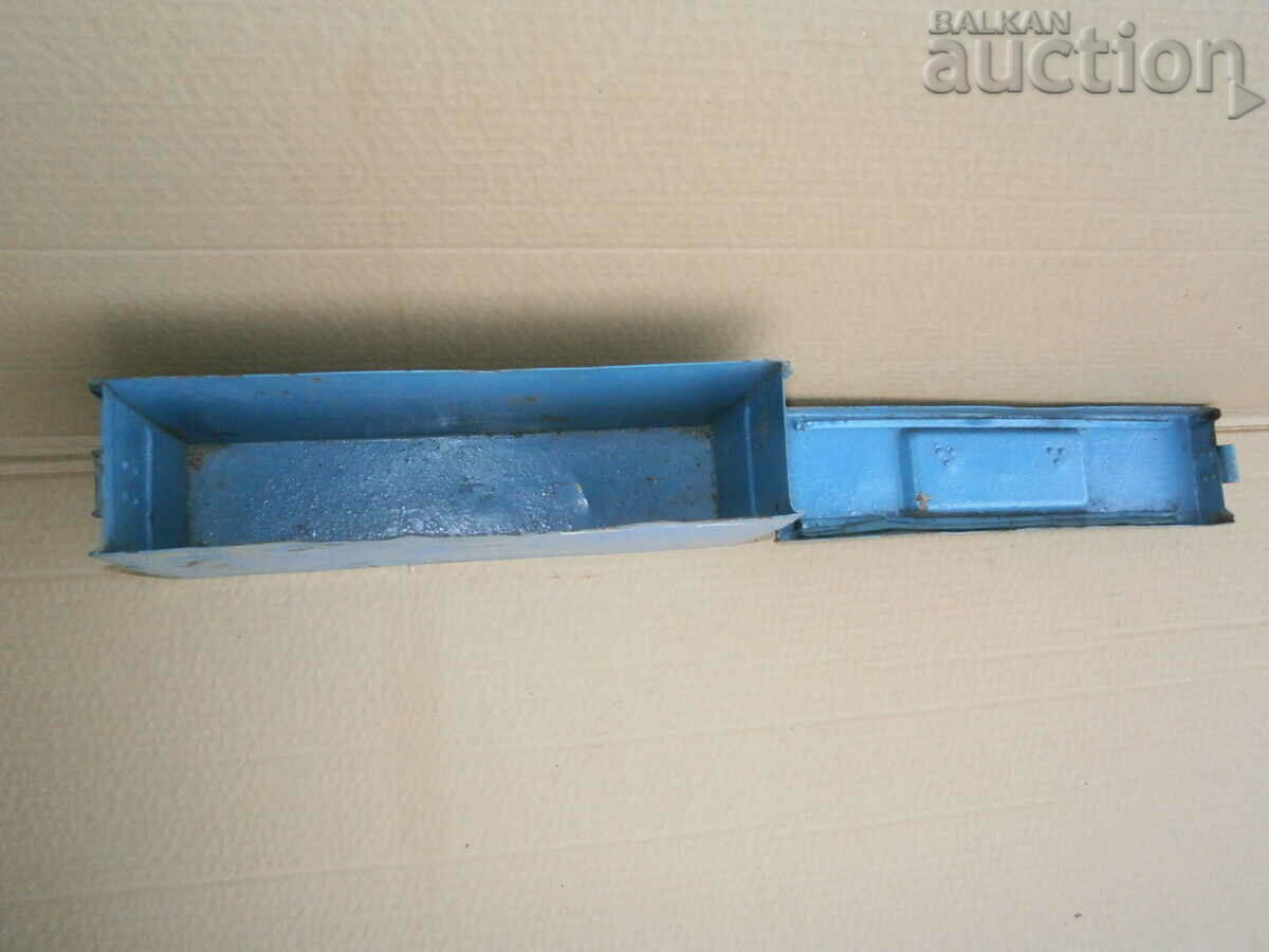 Cartridge case MG 34 42 Wehrmacht WWII ammunition box - 7 Cartridge case MG 34 42 Wehrmacht WWII ammunition box - 7