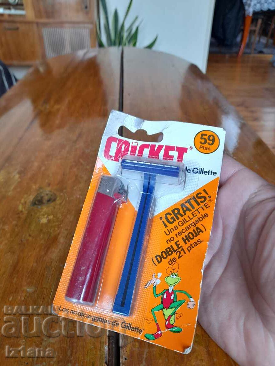 Old Cricket set with price 25.00 BGN | € 12.78 Old Cricket set with price 25.00 BGN | € 12.78