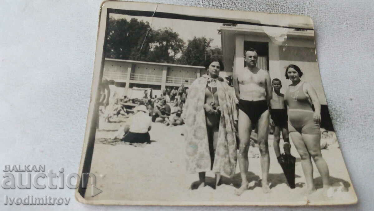 Φωτογραφία Οικογένεια στην παραλία