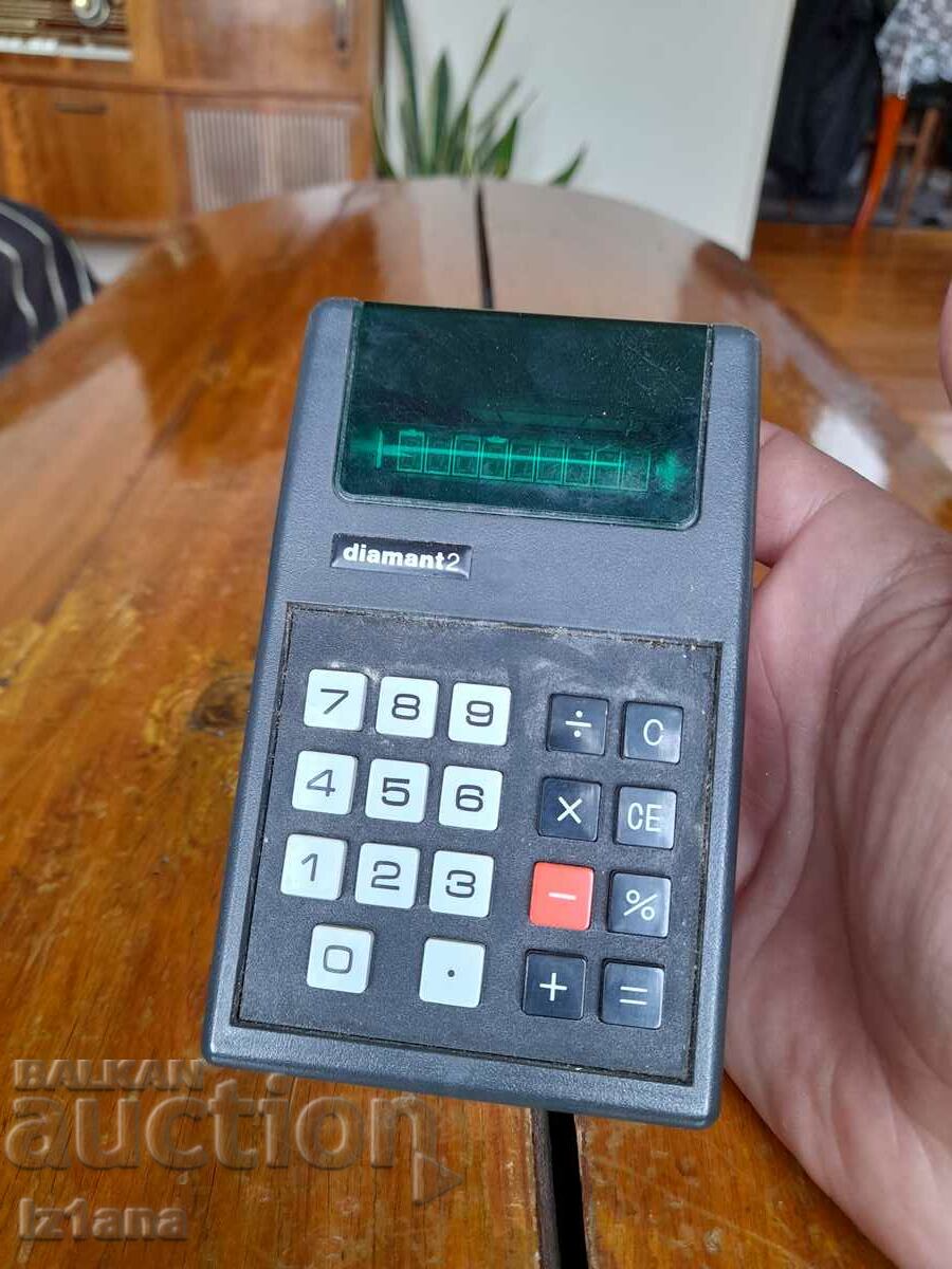 Calculatorul vechi Diamant 2 cu preț 25.00 BGN | € 12.78