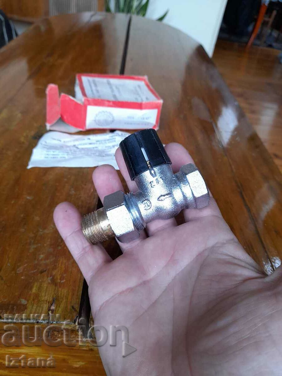 Delivery of Old radiator valve Delivery of Old radiator valve
