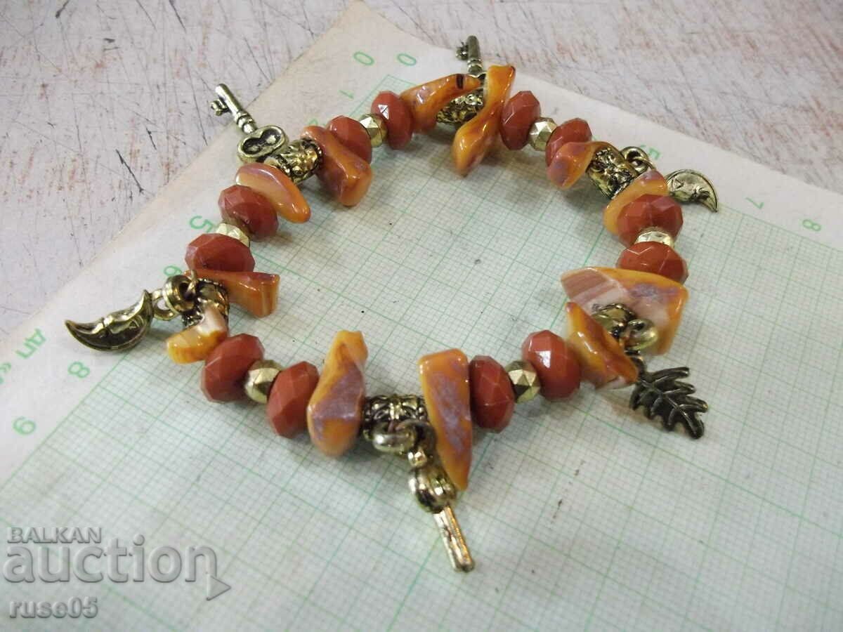 Delivery of Extensible bracelet with minerals and new figures Delivery of Extensible bracelet with minerals and new figures