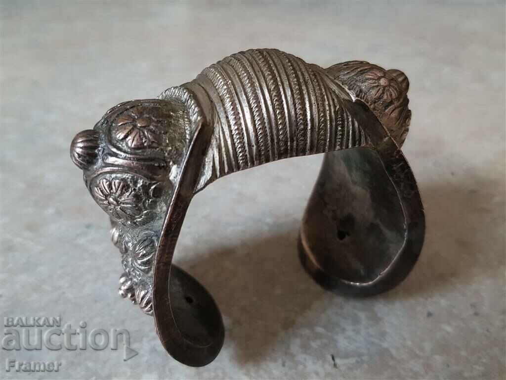 Huge Revival silver 1860 bracelet slingshot preserved