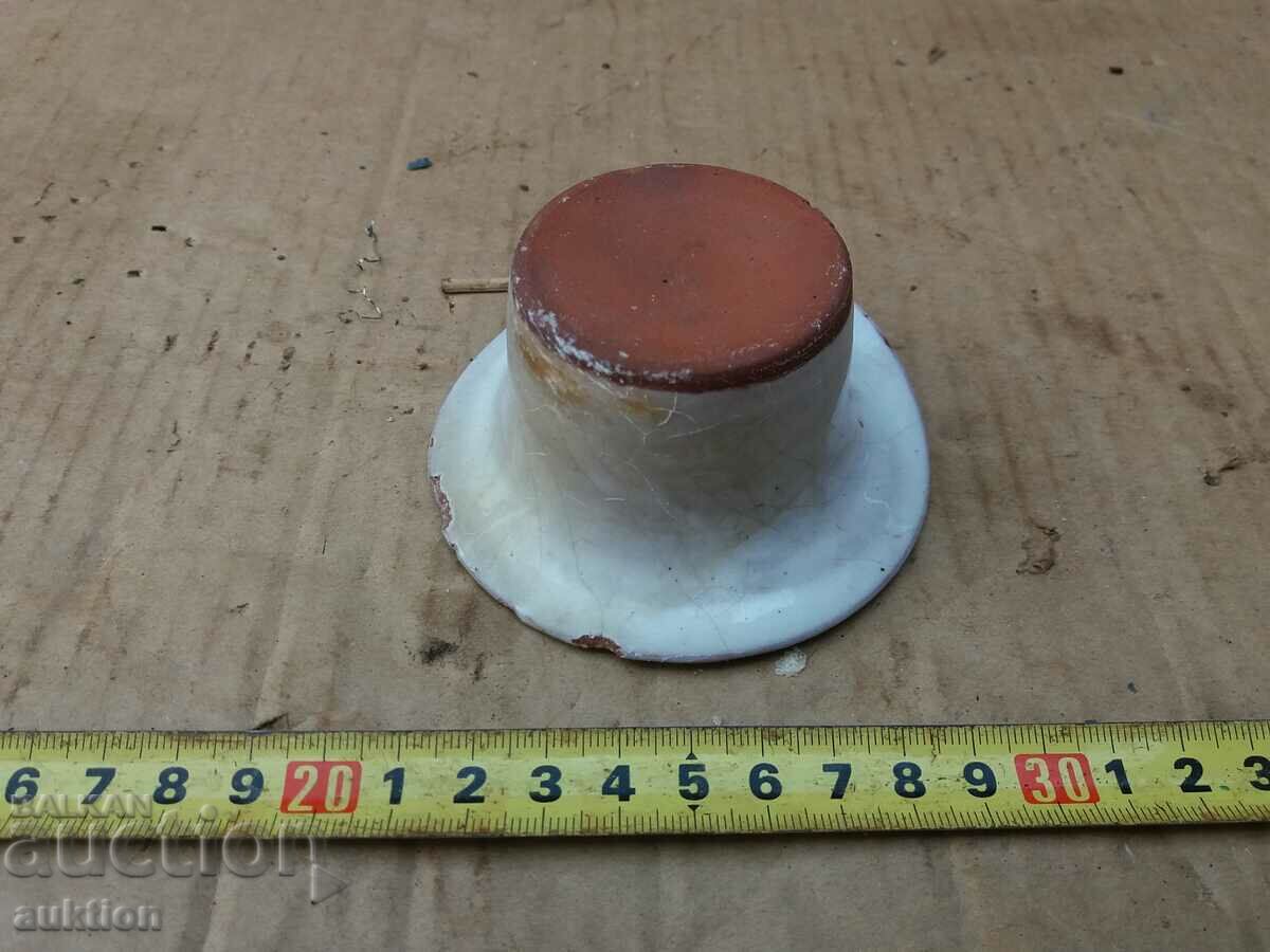 OLD SMALL PORCELAIN VASE - 5 OLD SMALL PORCELAIN VASE - 5