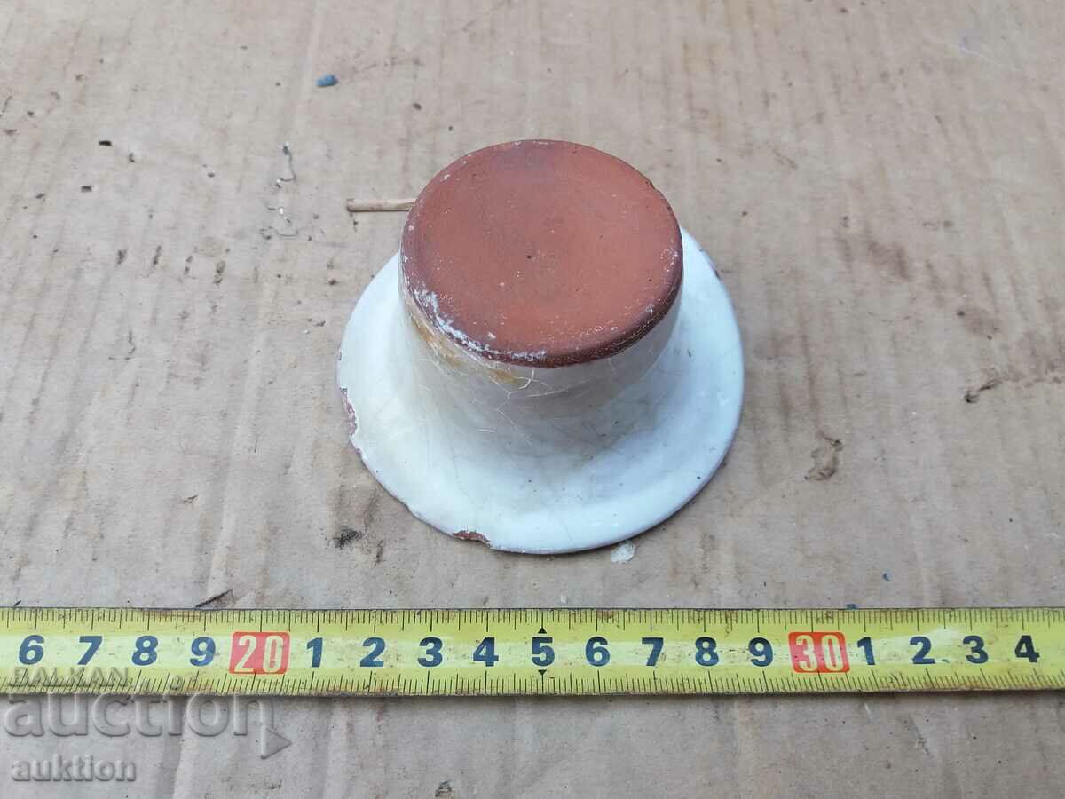 OLD SMALL PORCELAIN VASE - 6 OLD SMALL PORCELAIN VASE - 6