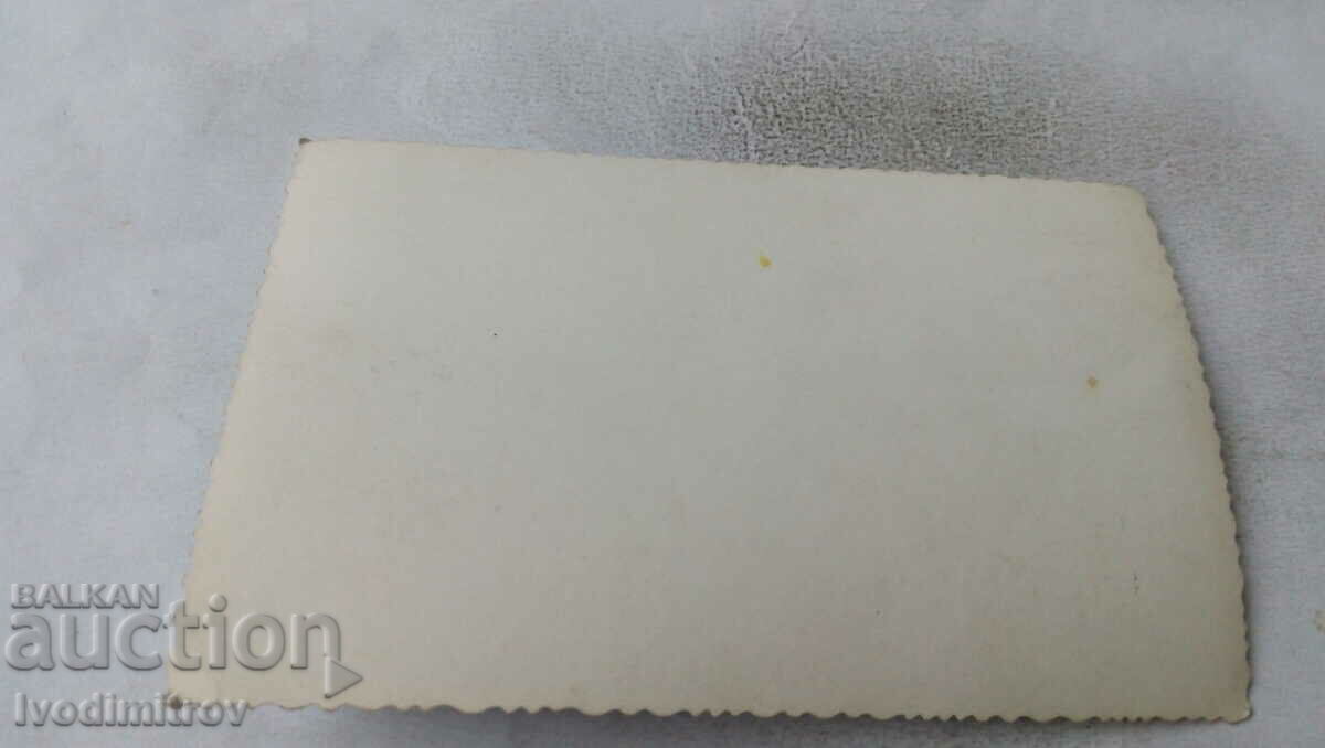 Φωτογραφία Μαθητές με τους δασκάλους τους με τιμή 1.65 BGN | € 0.84