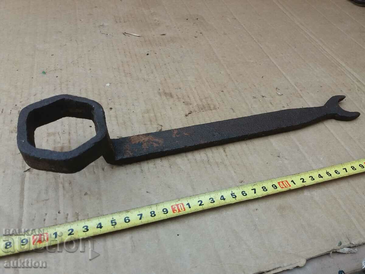 FORGED TROLLEY WRENCH, WAGON TOOL - 5 FORGED TROLLEY WRENCH, WAGON TOOL - 5