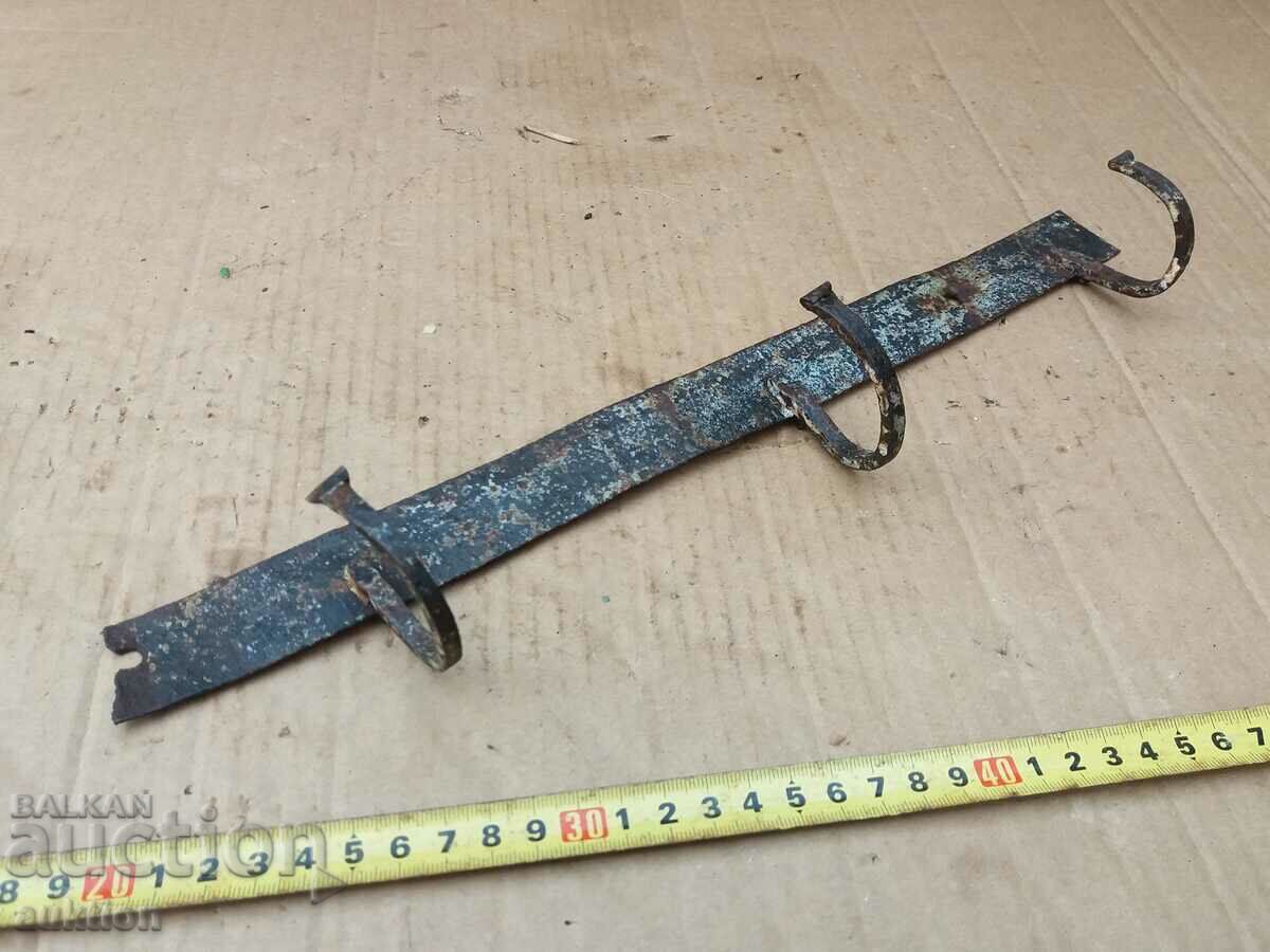 Delivery of WROUGHT HANGER - REVIVAL Delivery of WROUGHT HANGER - REVIVAL