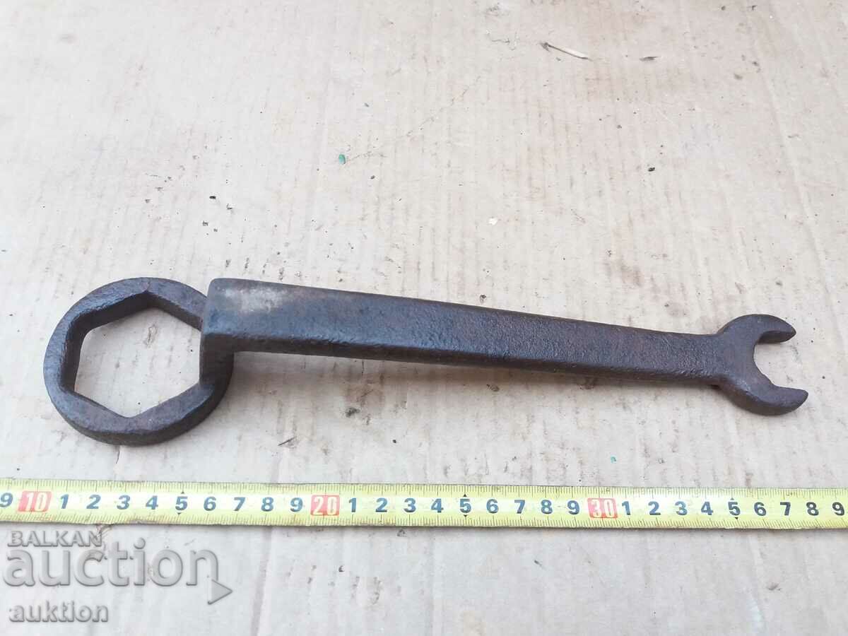 FORGED TROLLEY WRENCH, DRIVE, TWO-TOOL TOOL with price 4.99 BGN | € 2.55 FORGED TROLLEY WRENCH, DRIVE, TWO-TOOL TOOL with price 4.99 BGN | € 2.55