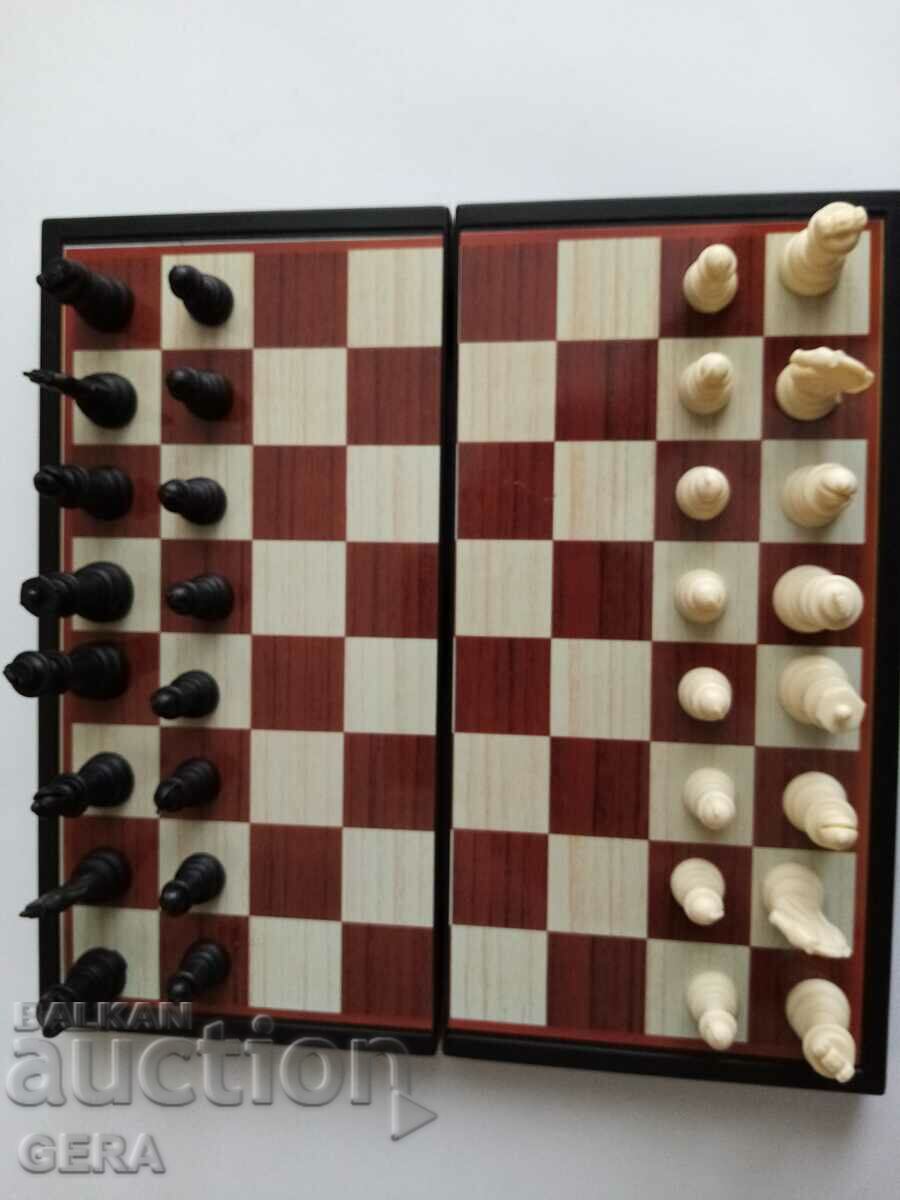 Chess with price 25.00 BGN | € 12.78 Chess with price 25.00 BGN | € 12.78