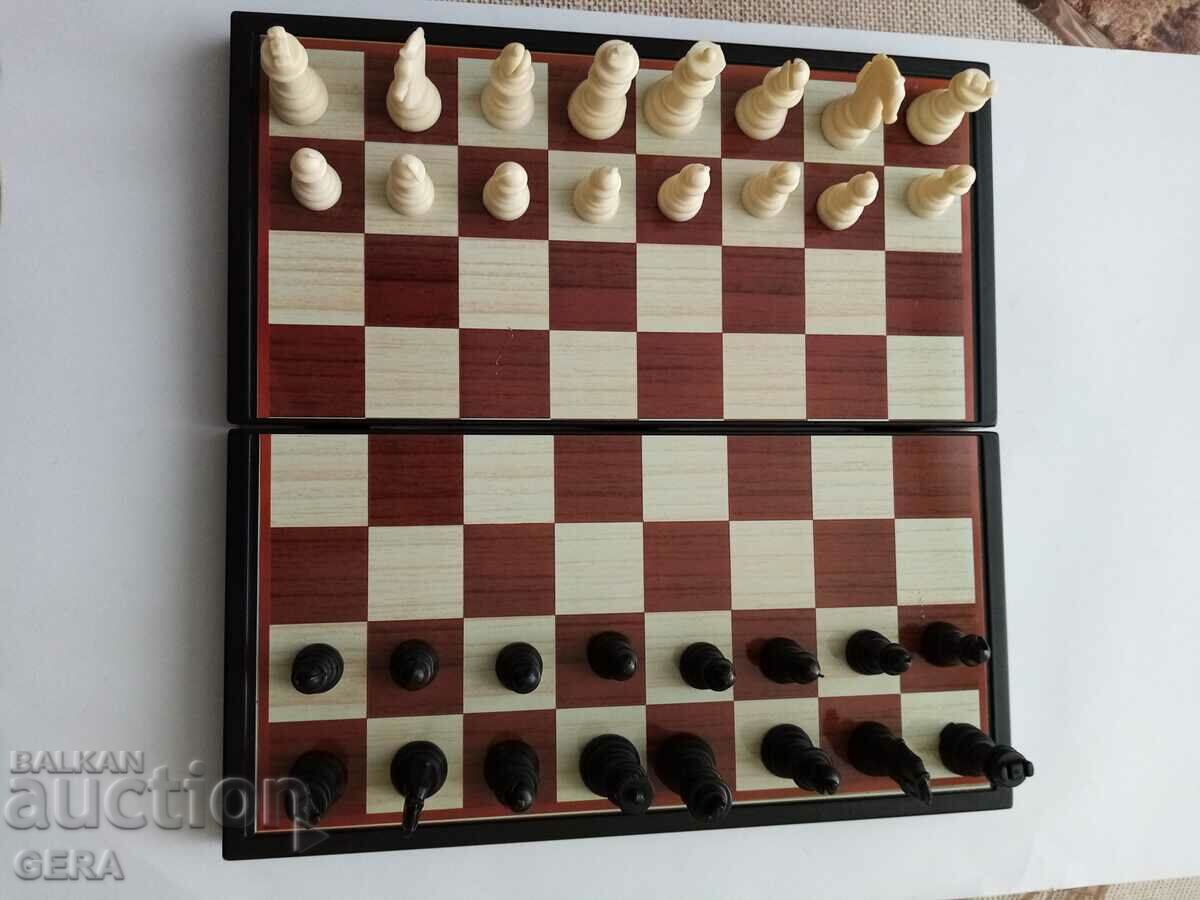 Auction Chess Auction Chess