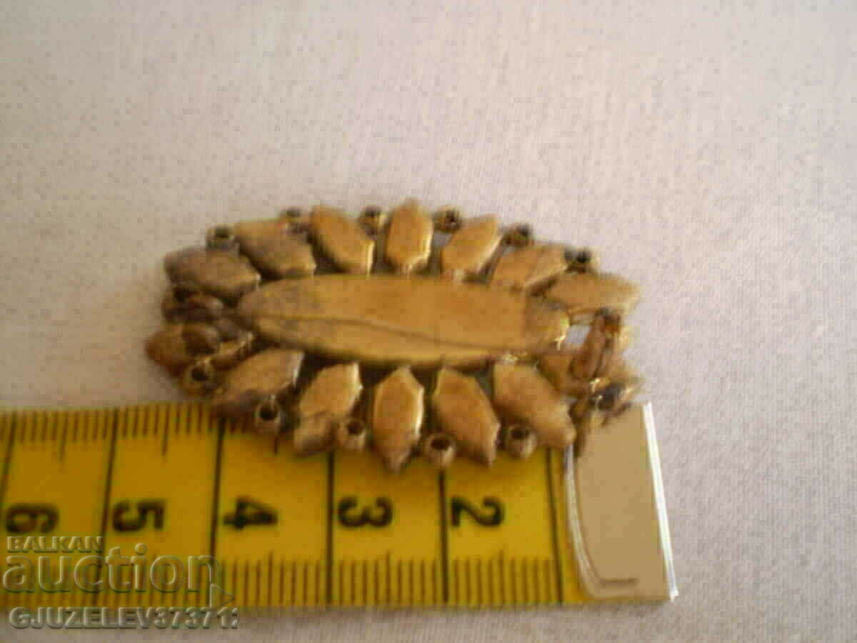 Auction Old Women's Brooch bronze glass and crystal Auction Old Women's Brooch bronze glass and crystal