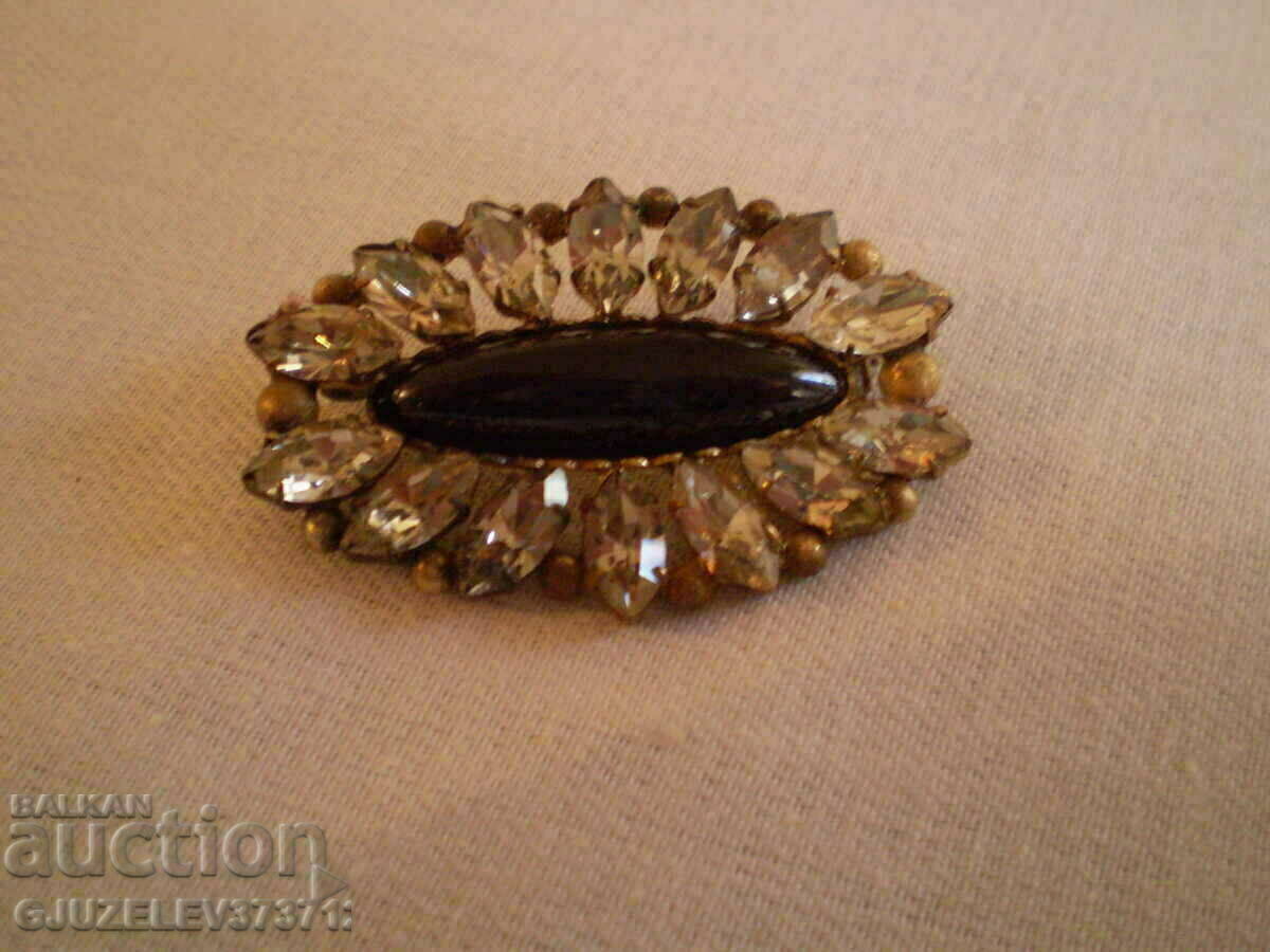 Old Women's Brooch bronze glass and crystal