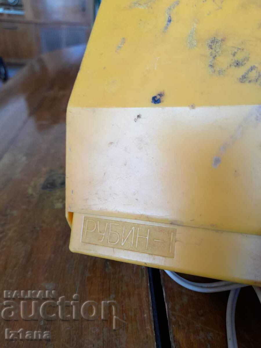 Auction  Old signal lamp, Ruby lantern