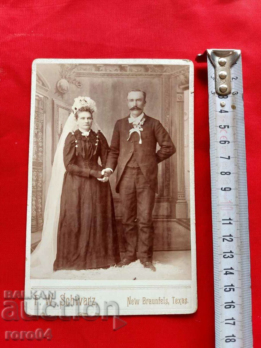 F.W. Schwarz - Texas with price 40.50 BGN | € 20.71 F.W. Schwarz - Texas with price 40.50 BGN | € 20.71