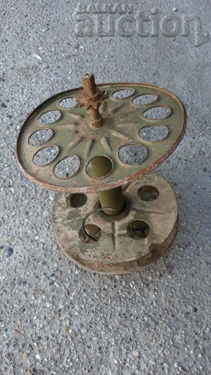 antique field reel spool connector