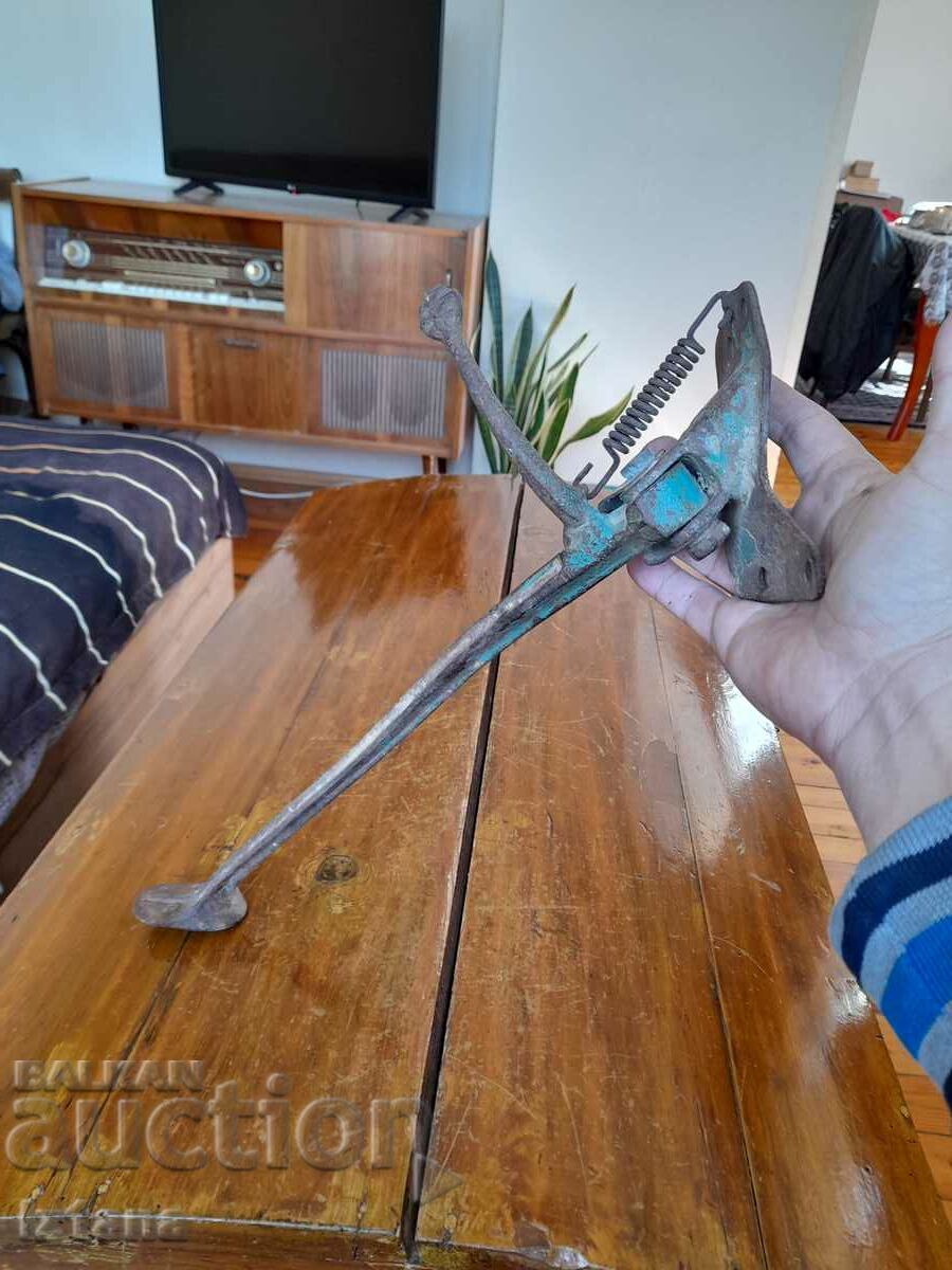 Old motorcycle stand with price 30.00 BGN | € 15.34 Old motorcycle stand with price 30.00 BGN | € 15.34