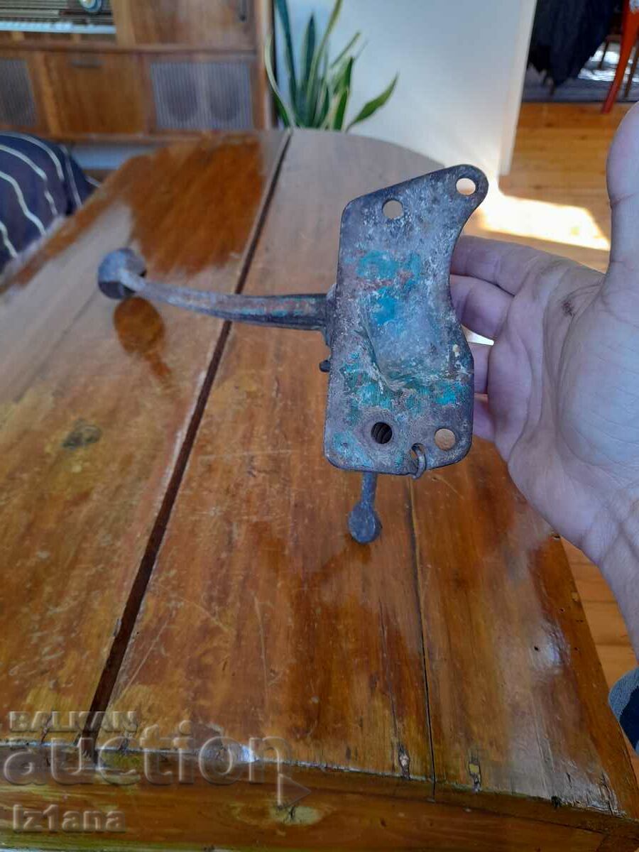 Old motorcycle stand - 5 Old motorcycle stand - 5