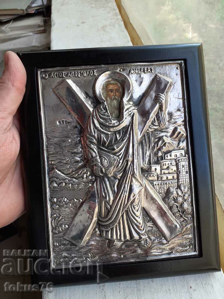 Delivery of Large silver icon with a certificate Delivery of Large silver icon with a certificate