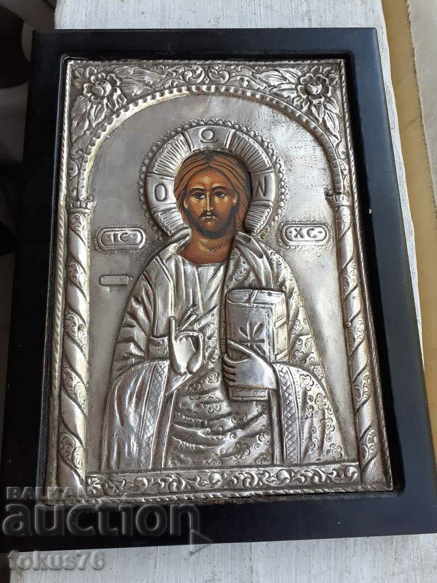 Large silver icon with a certificate - 5 Large silver icon with a certificate - 5