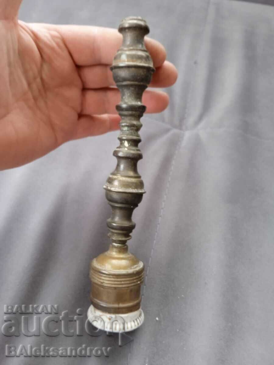 Auction Old porcelain vase Auction Old porcelain vase