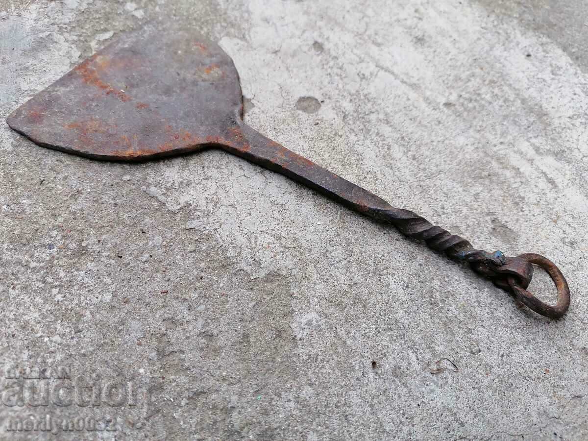 Old forged scabbard, gingerbread, gingerbread, bruises with price 43.00 BGN | € 21.99 Old forged scabbard, gingerbread, gingerbread, bruises with price 43.00 BGN | € 21.99