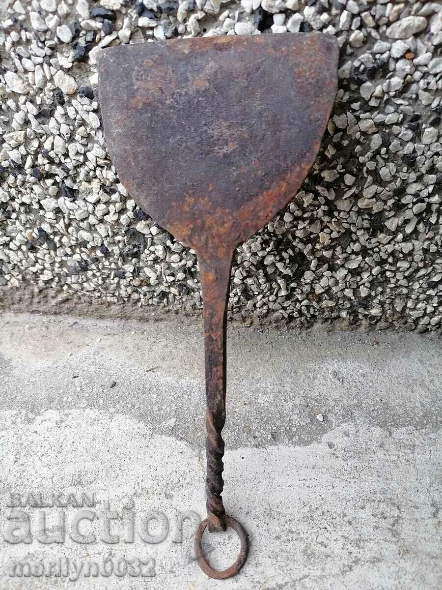 Delivery of Old forged scabbard, gingerbread, gingerbread, bruises Delivery of Old forged scabbard, gingerbread, gingerbread, bruises