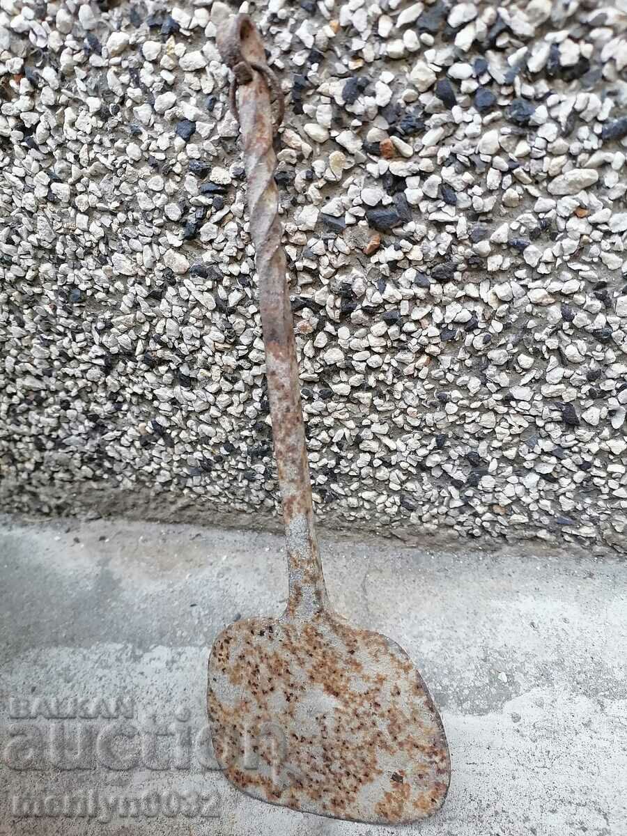 Old forged scabbard, gingerbread, gingerbread, bruises with price 43.00 BGN | € 21.99 Old forged scabbard, gingerbread, gingerbread, bruises with price 43.00 BGN | € 21.99