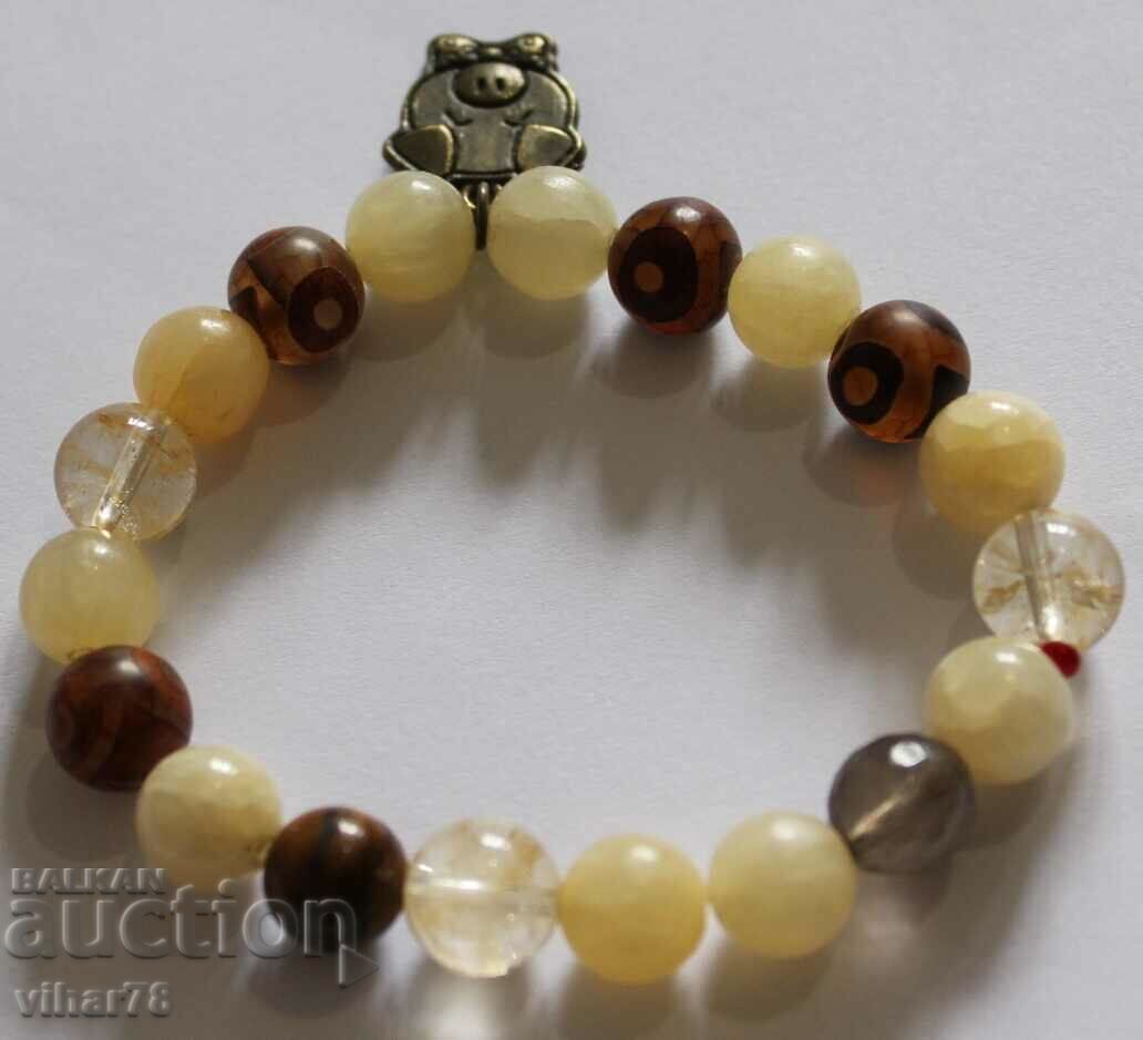 Delivery of extensible bracelet Delivery of extensible bracelet