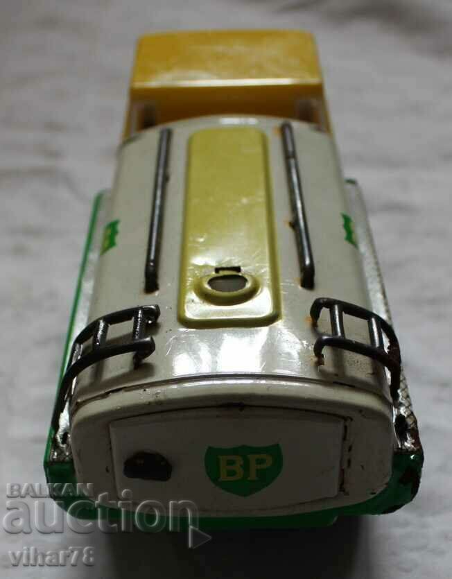 Auction  Children's toy truck