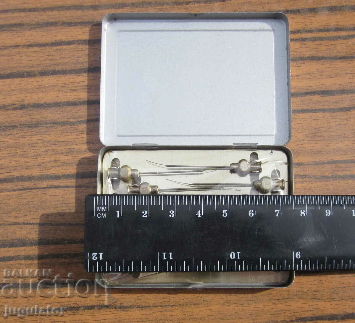 unused German medical needles in a metal box - 5