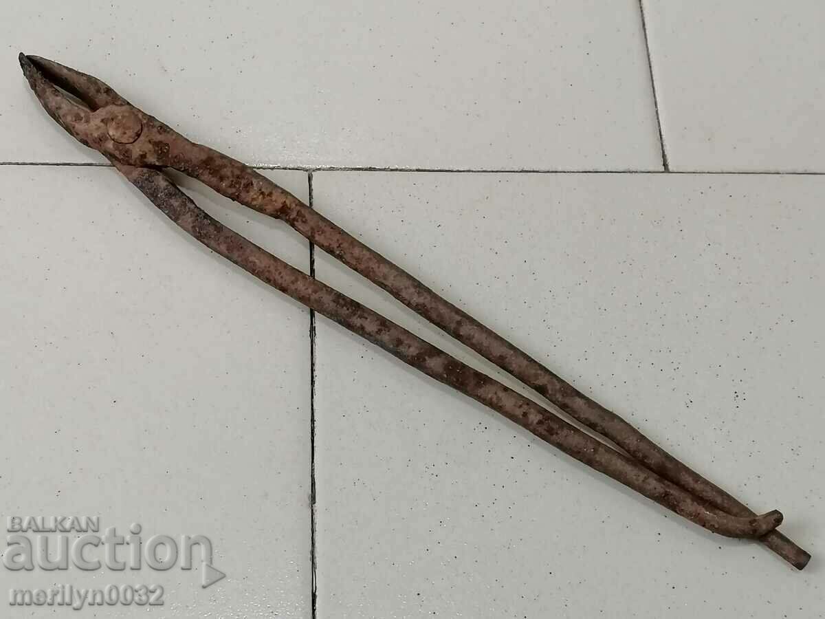 Forging pliers wrought iron tool with price 48.00 BGN | € 24.54